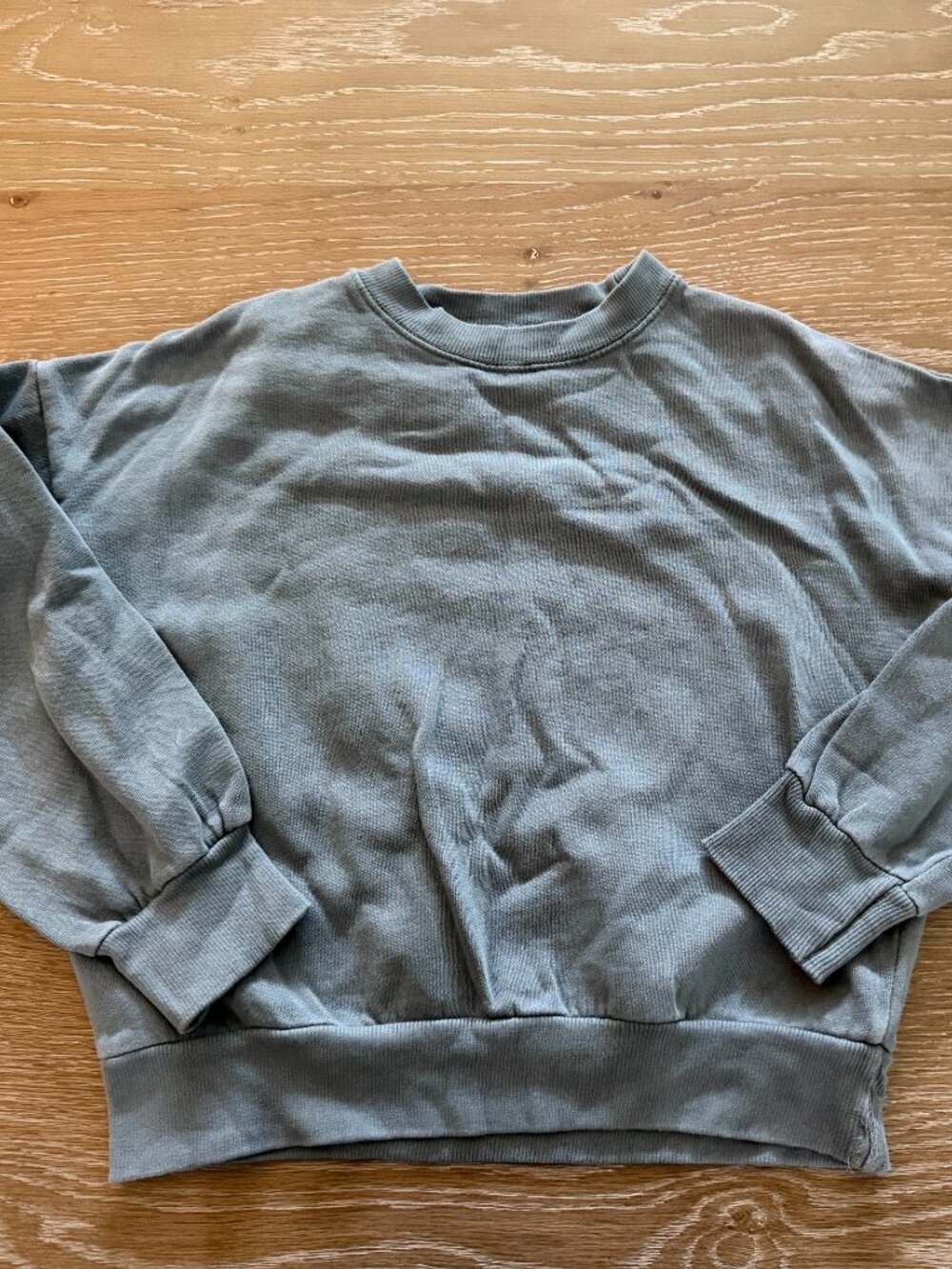 Girls Vintage Havana blue/gray long sleeve sweatshirt size medium 10/12